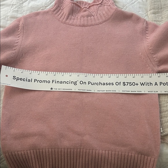 Elegant Pink Turtleneck Sweater - Picture 8 of 8